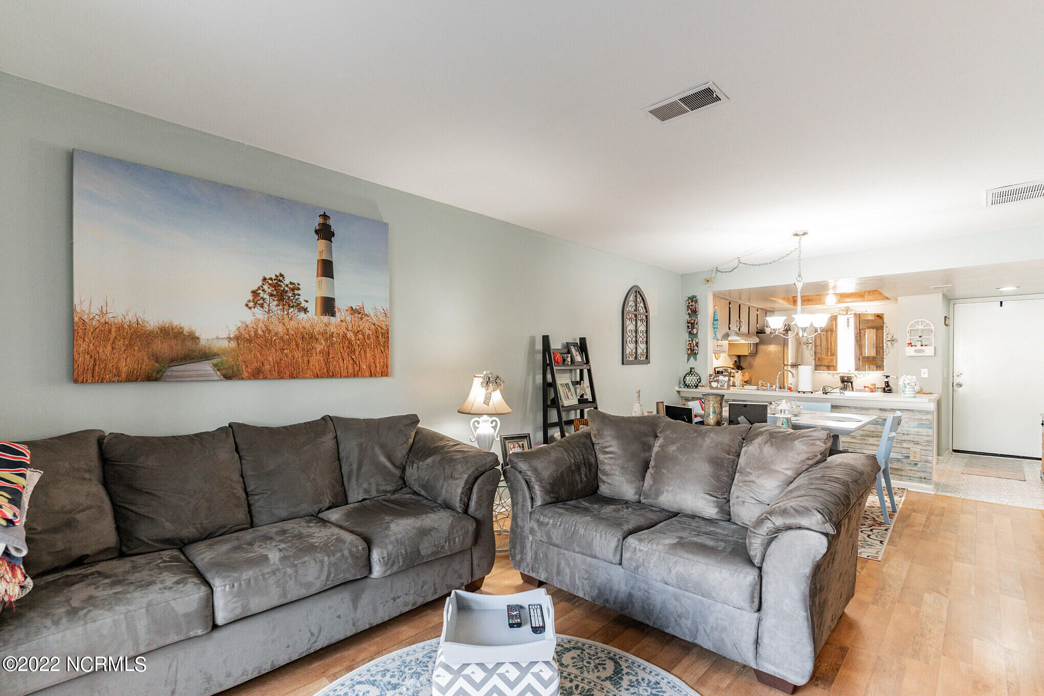 4319 Holly Tree Road Wilmington, NC 28403 - Photo 9 of 23 Living Room