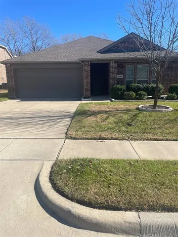 $1,900 | 1709 Cattleman Street, Van Alstyne, TX 75495