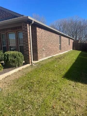 $1,900 | 1709 Cattleman Street, Van Alstyne, TX 75495