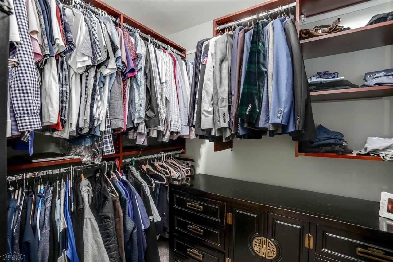 44 South Deeplands Road Grosse Pointe, MI 48236 - Photo 22 of 41 Custom his/her closet.