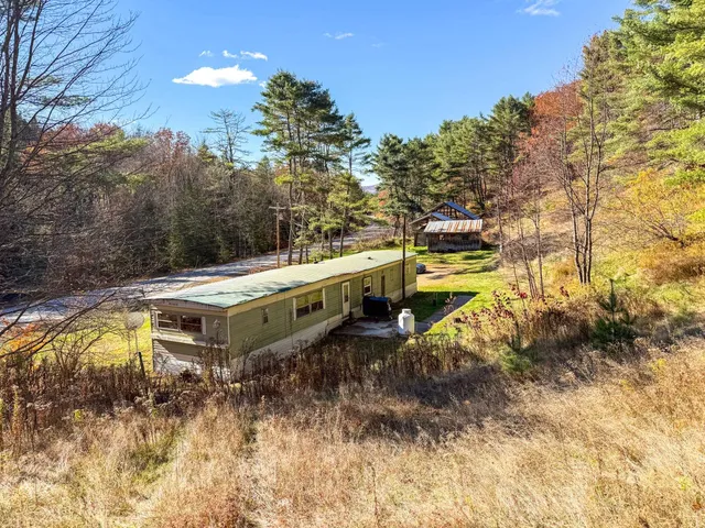 $195,000 | 725 Sugar Hill Road, Lisbon, NH 03585