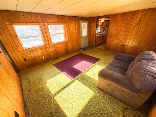 $195,000 | 725 Sugar Hill Road, Lisbon, NH 03585