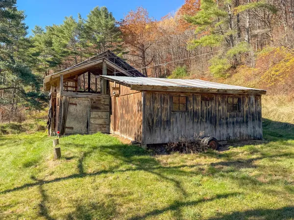 $195,000 | 725 Sugar Hill Road, Lisbon, NH 03585