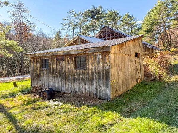 $195,000 | 725 Sugar Hill Road, Lisbon, NH 03585