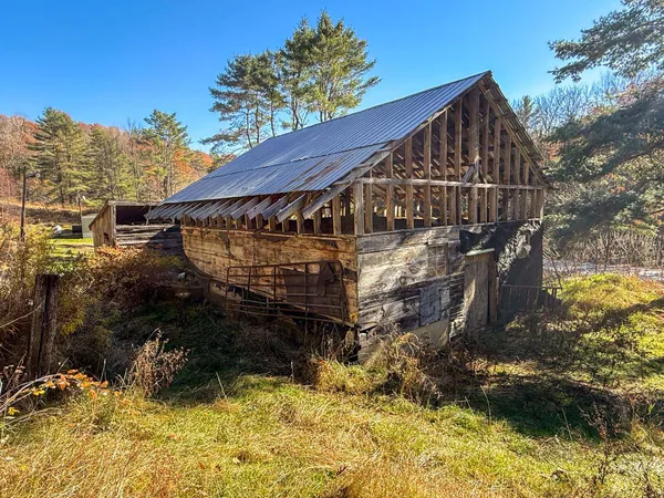 $195,000 | 725 Sugar Hill Road, Lisbon, NH 03585