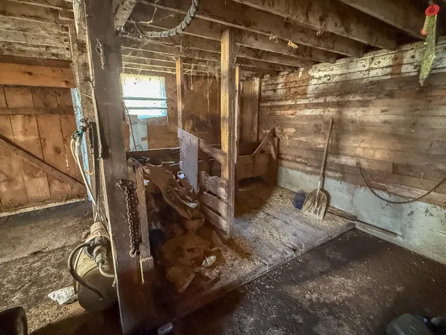 $195,000 | 725 Sugar Hill Road, Lisbon, NH 03585