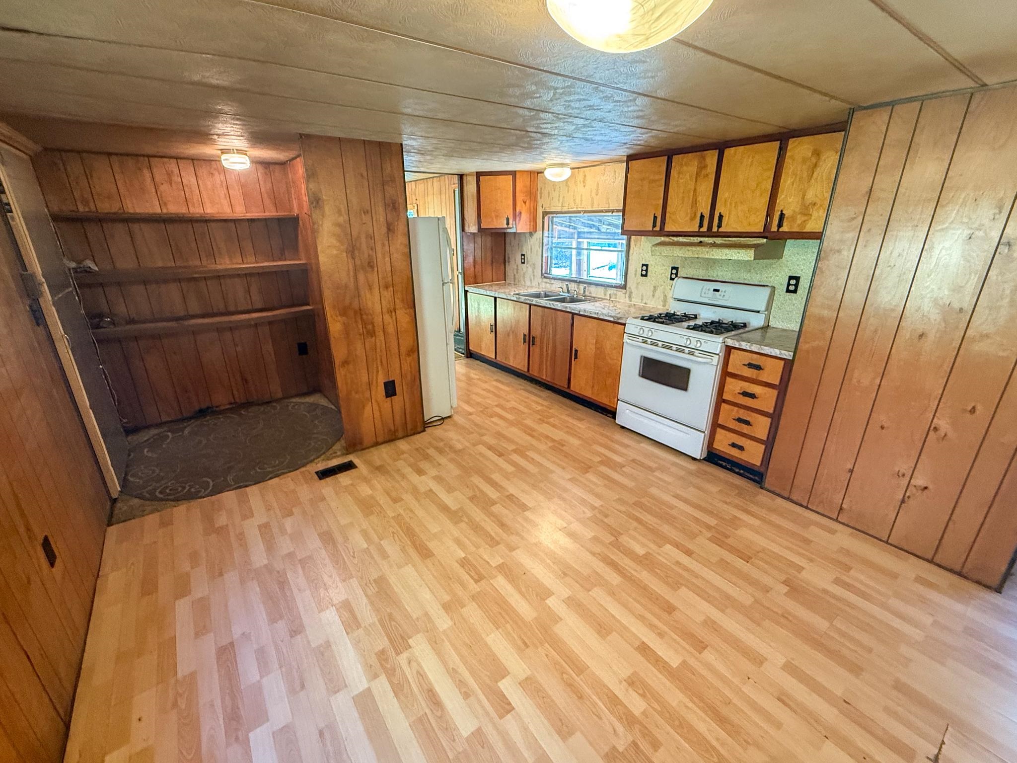 725 Sugar Hill Road Lisbon, NH 03585 - Photo 9 of 33