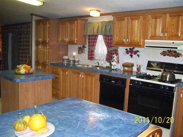 10898 Voris Road Logan, OH 43138 - Photo 5 of 20