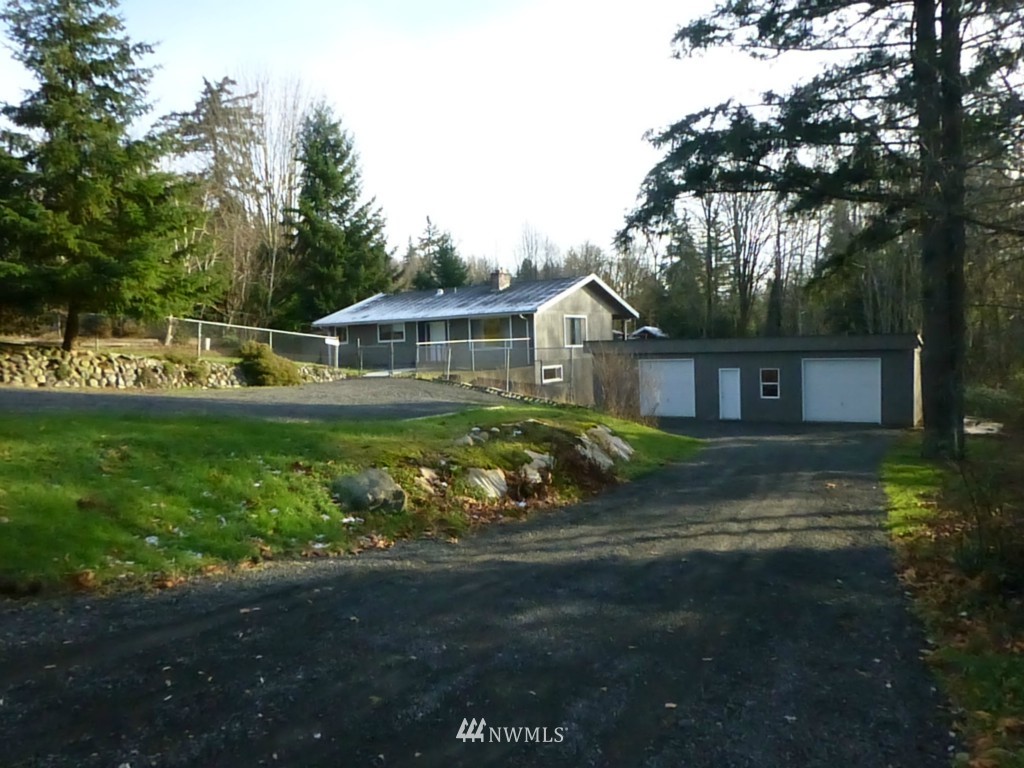 16907 Southeast 128th Street Renton, WA 98059 - Photo 3 of 24