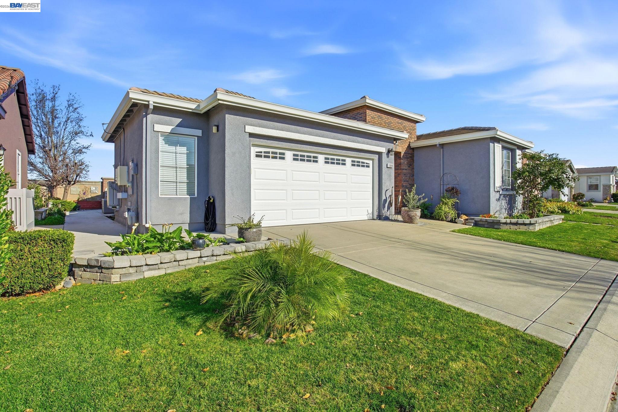 1048 Diamante Rio Vista, CA 94571 - Photo 3 of 44