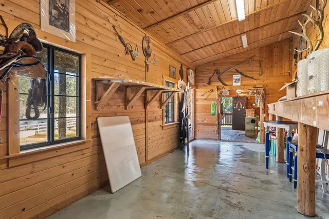 $1,025,000 | 16558 French Town Road, Brownsville, CA 95919