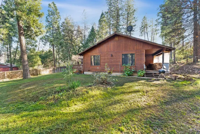 $1,025,000 | 16558 French Town Road, Brownsville, CA 95919