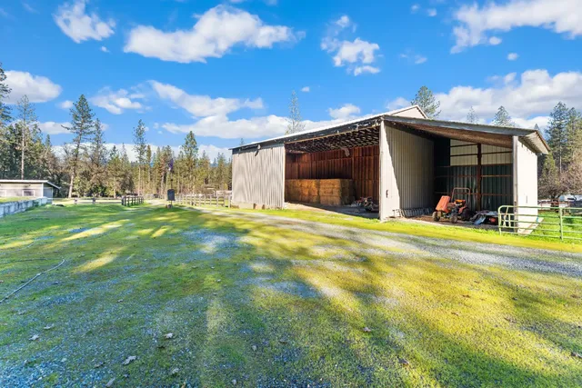 $1,025,000 | 16558 French Town Road, Brownsville, CA 95919