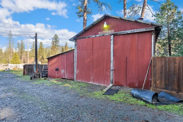 $1,025,000 | 16558 French Town Road, Brownsville, CA 95919