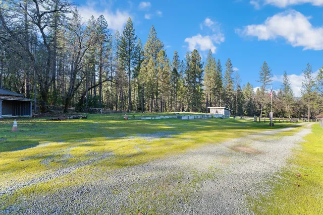 $1,025,000 | 16558 French Town Road, Brownsville, CA 95919