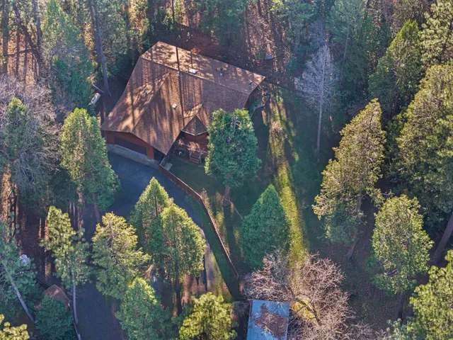 $1,025,000 | 16558 French Town Road, Brownsville, CA 95919