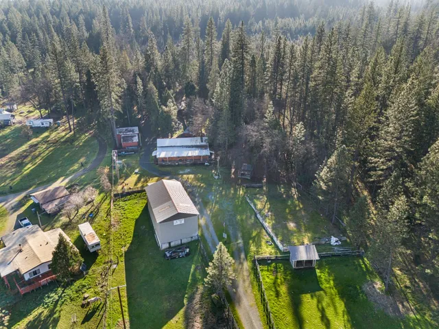 $1,025,000 | 16558 French Town Road, Brownsville, CA 95919