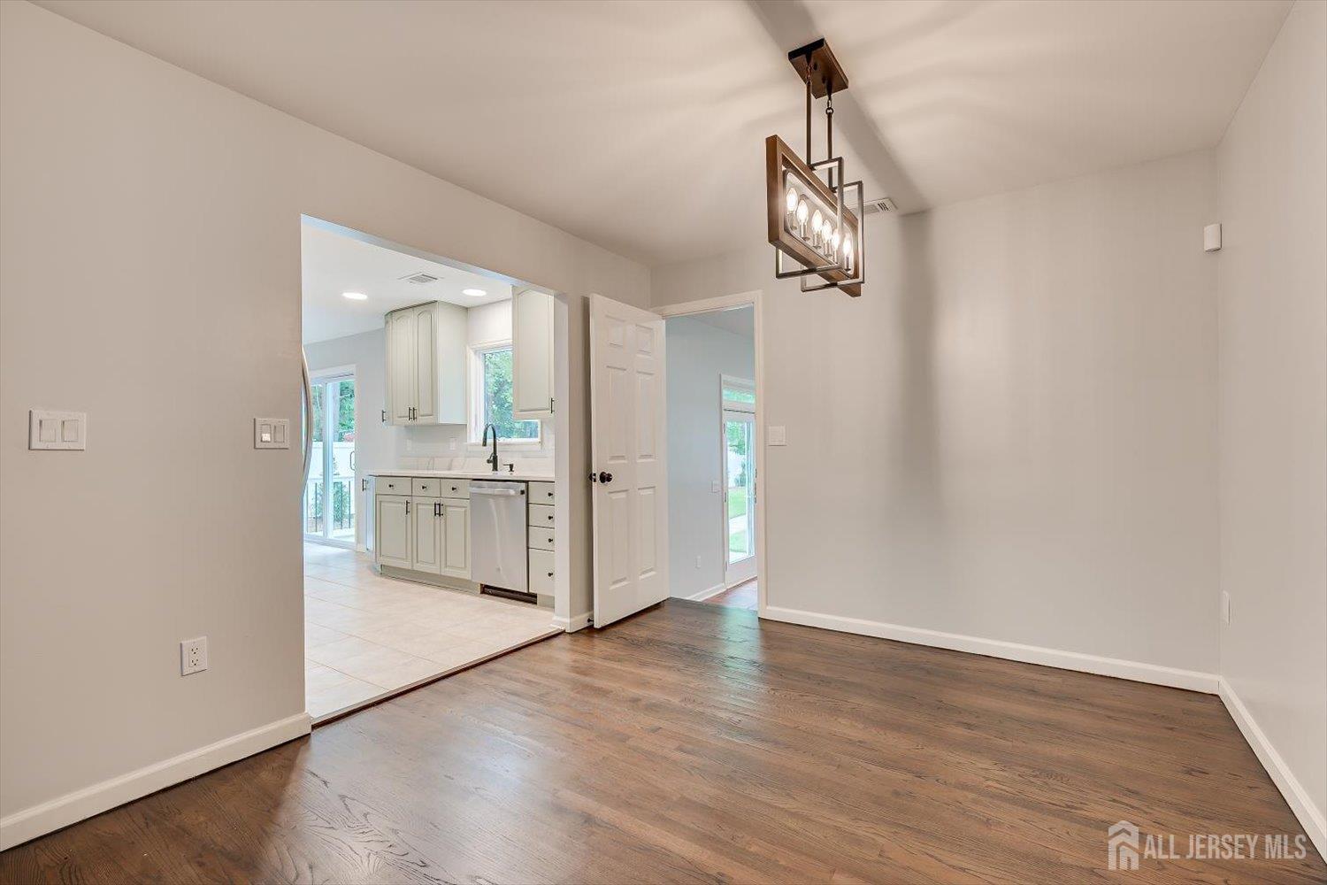 58 Pleasant Valley Road Old Bridge, NJ 08857 - Photo 11 of 33 Gallery Image 11