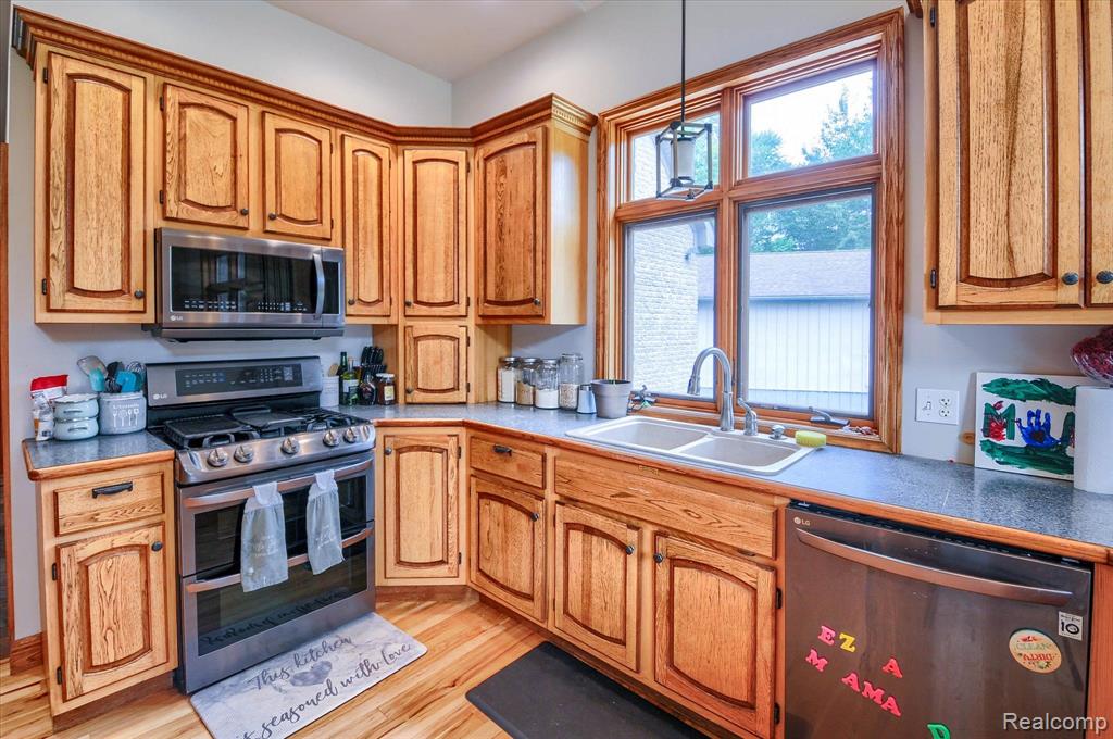 3920 5 Lakes Road North Branch, MI 48461 - Photo 11 of 73 Gallery Image 11