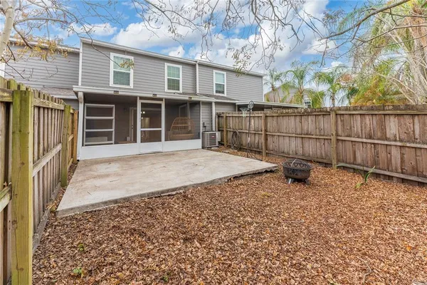 $2,100 | 4467 Brook Hollow Circle, Winter Springs, FL 32708