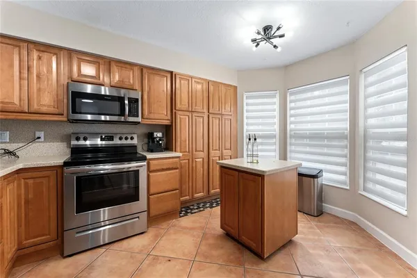 $2,100 | 4467 Brook Hollow Circle, Winter Springs, FL 32708