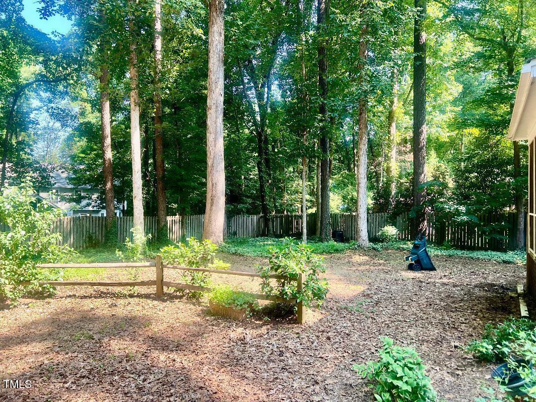 8605 Brookdale Drive Raleigh, NC 27613 - Photo 32 of 36