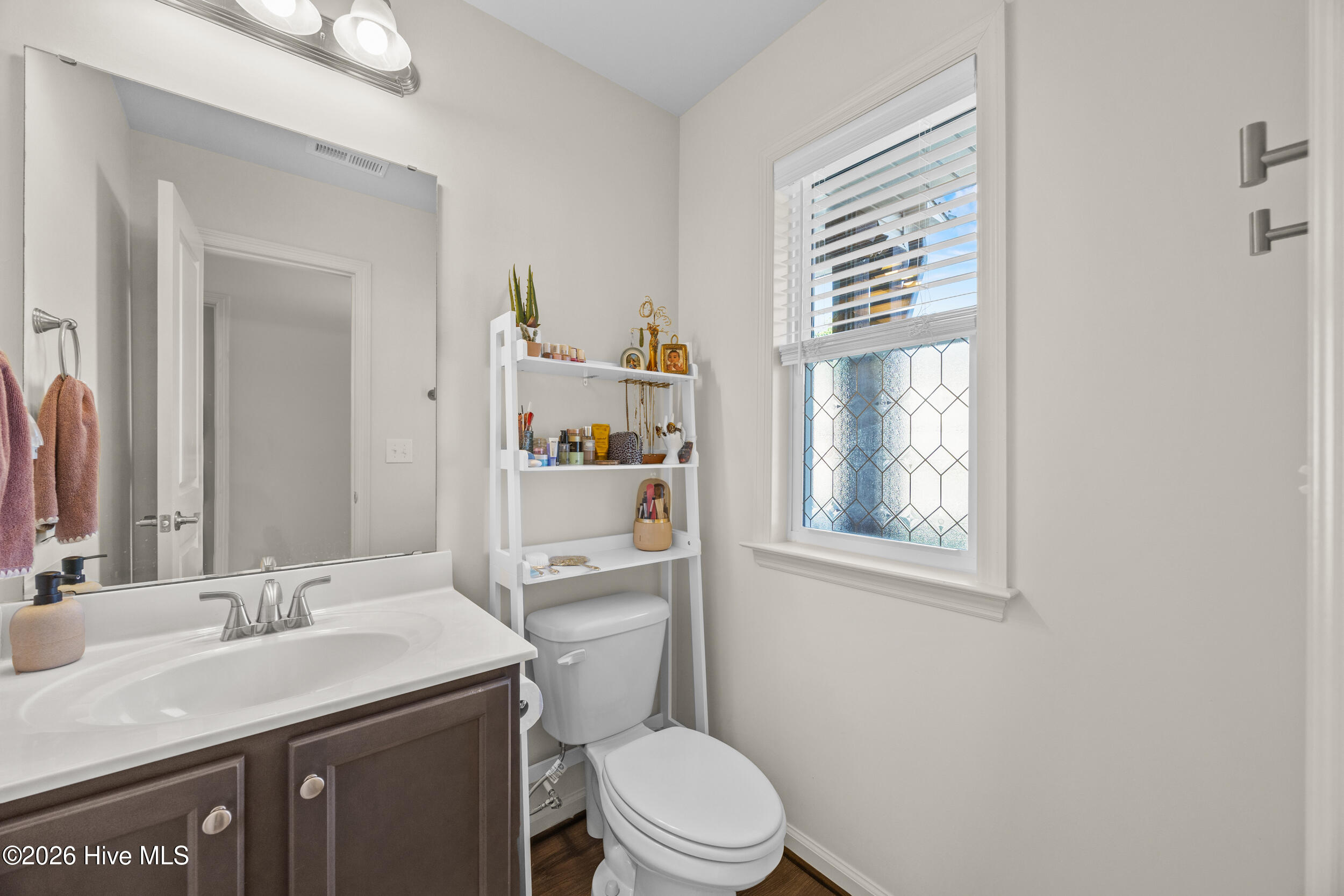 442 Sullivan Loop Road Midway Park, NC 28544 - Photo 6 of 41 7_bathroom