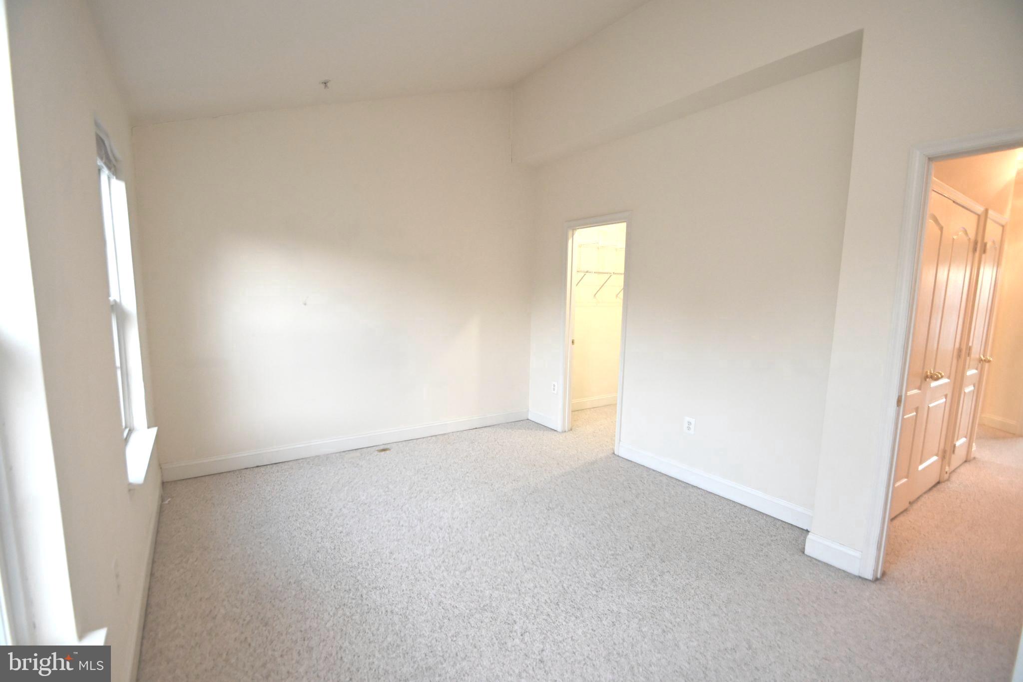 2133 Clark Place Silver Spring, MD 20910 - Photo 14 of 18 BRIGHT MASTER BR