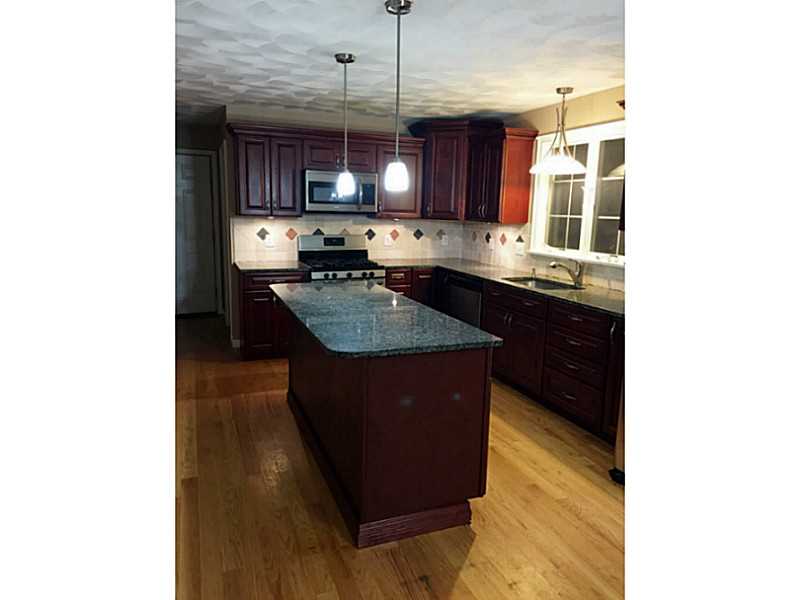 55 Dye Hill Road Hopkinton, RI 02832 - Photo 7 of 22 Kitchen.