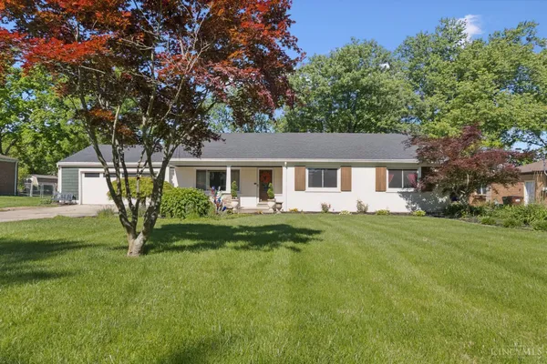 $395,000 | 121 Elmlinger Drive, Mason, OH 45040