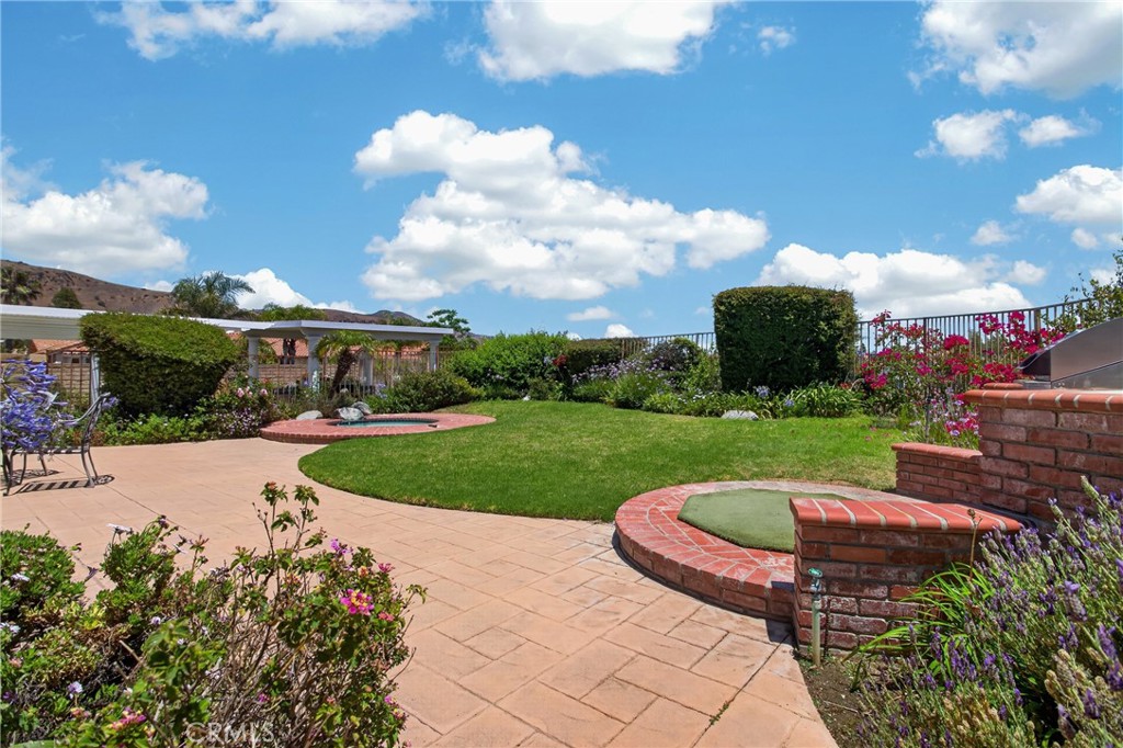 12056 Stone Gate Way Porter Ranch, CA 91326 - Photo 25 of 70