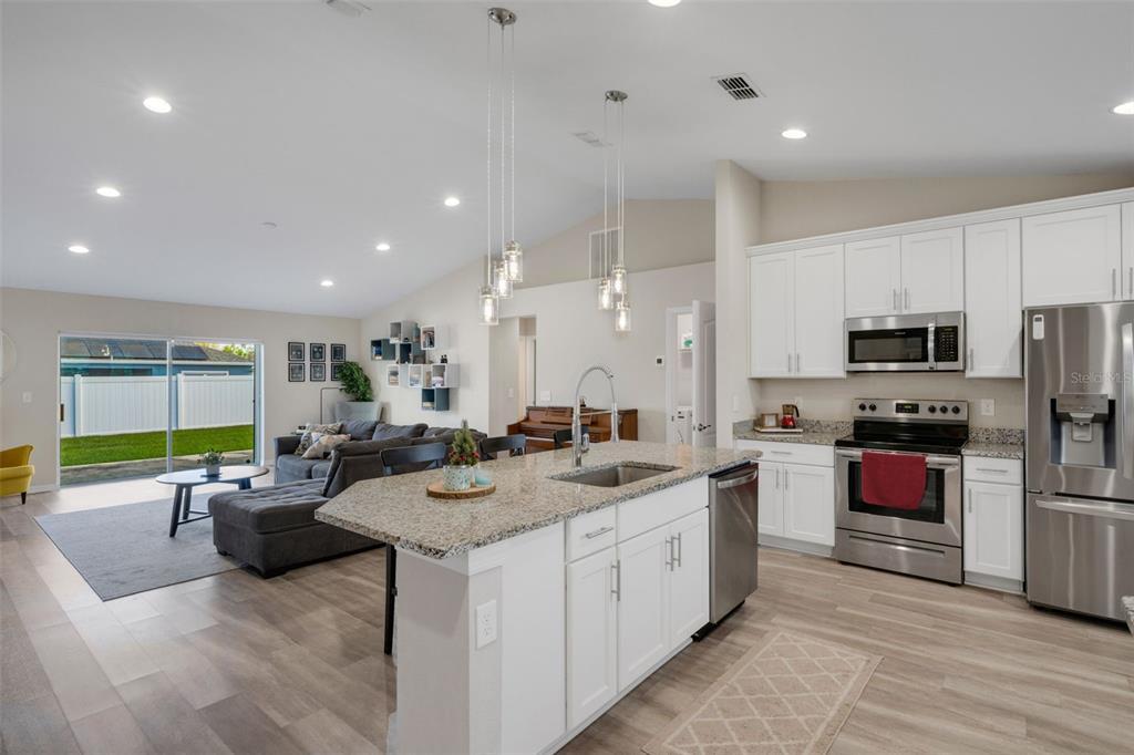 2352 Twin Lake View Road Winter Haven, FL 33881 - Photo 21 of 23