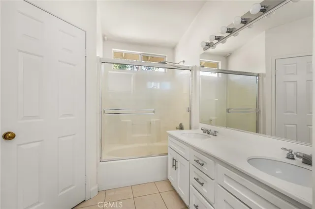 $4,500 | 2489 San Simon Street, Tustin, CA 92782