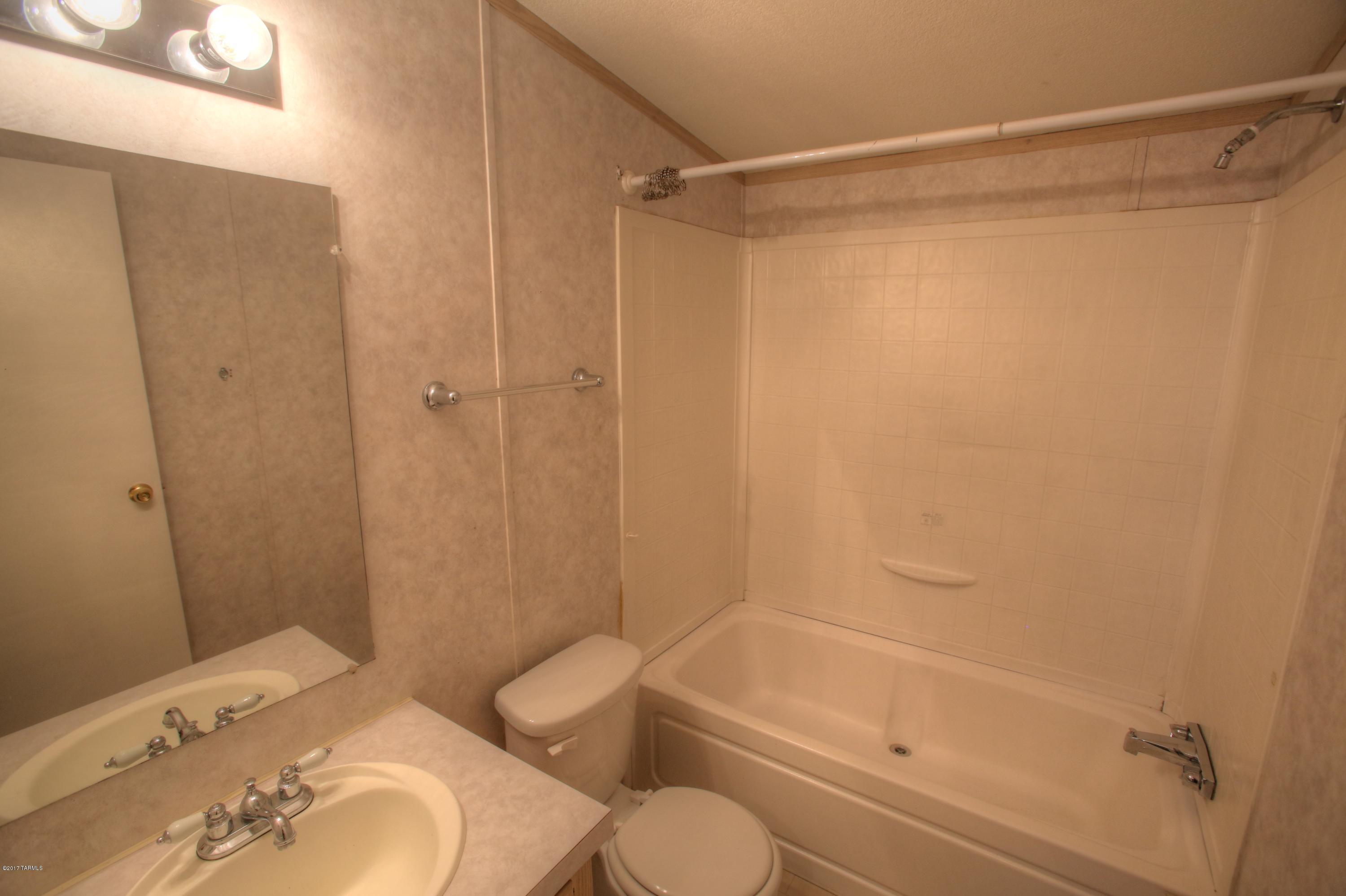 113 East Delano Street Tucson, AZ 85705 - Photo 13 of 16