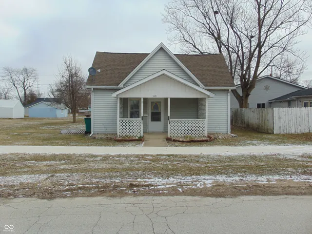 $219,500 | 1121 South Meridian Street, Lebanon, IN 46052