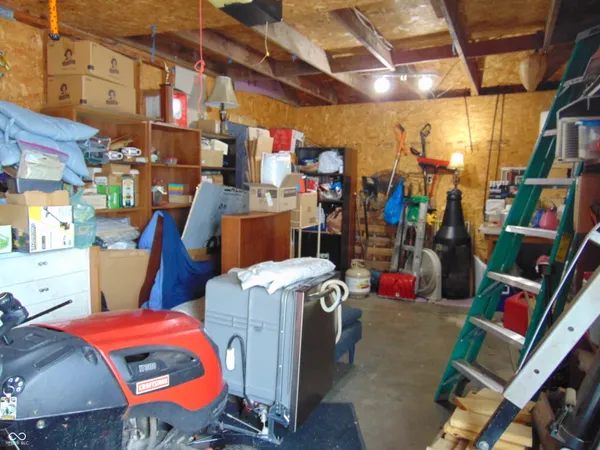 $190,000 | 1121 South Meridian Street, Lebanon, IN 46052