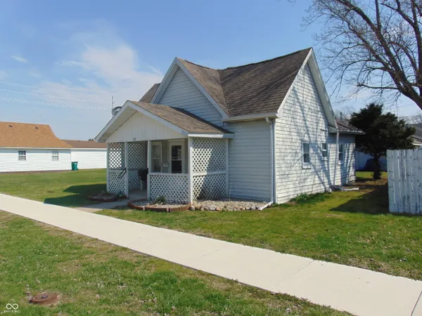 $190,000 | 1121 South Meridian Street, Lebanon, IN 46052