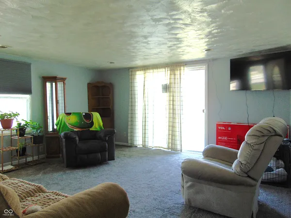 $190,000 | 1121 South Meridian Street, Lebanon, IN 46052
