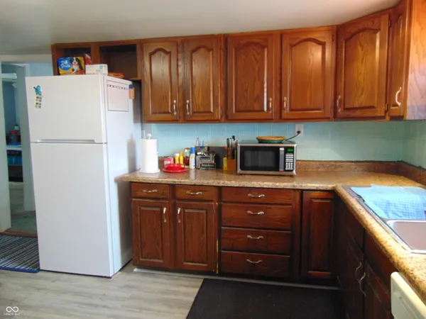 $190,000 | 1121 South Meridian Street, Lebanon, IN 46052