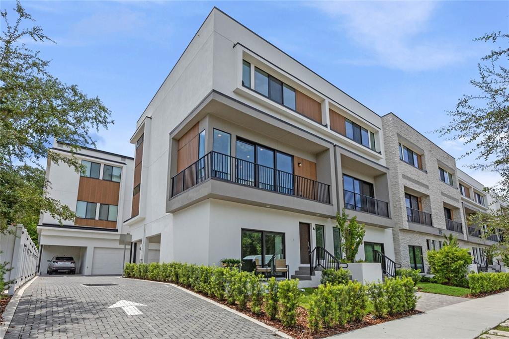 52 West Harding Street, Unit A Orlando, FL 32806 - Photo 2 of 31