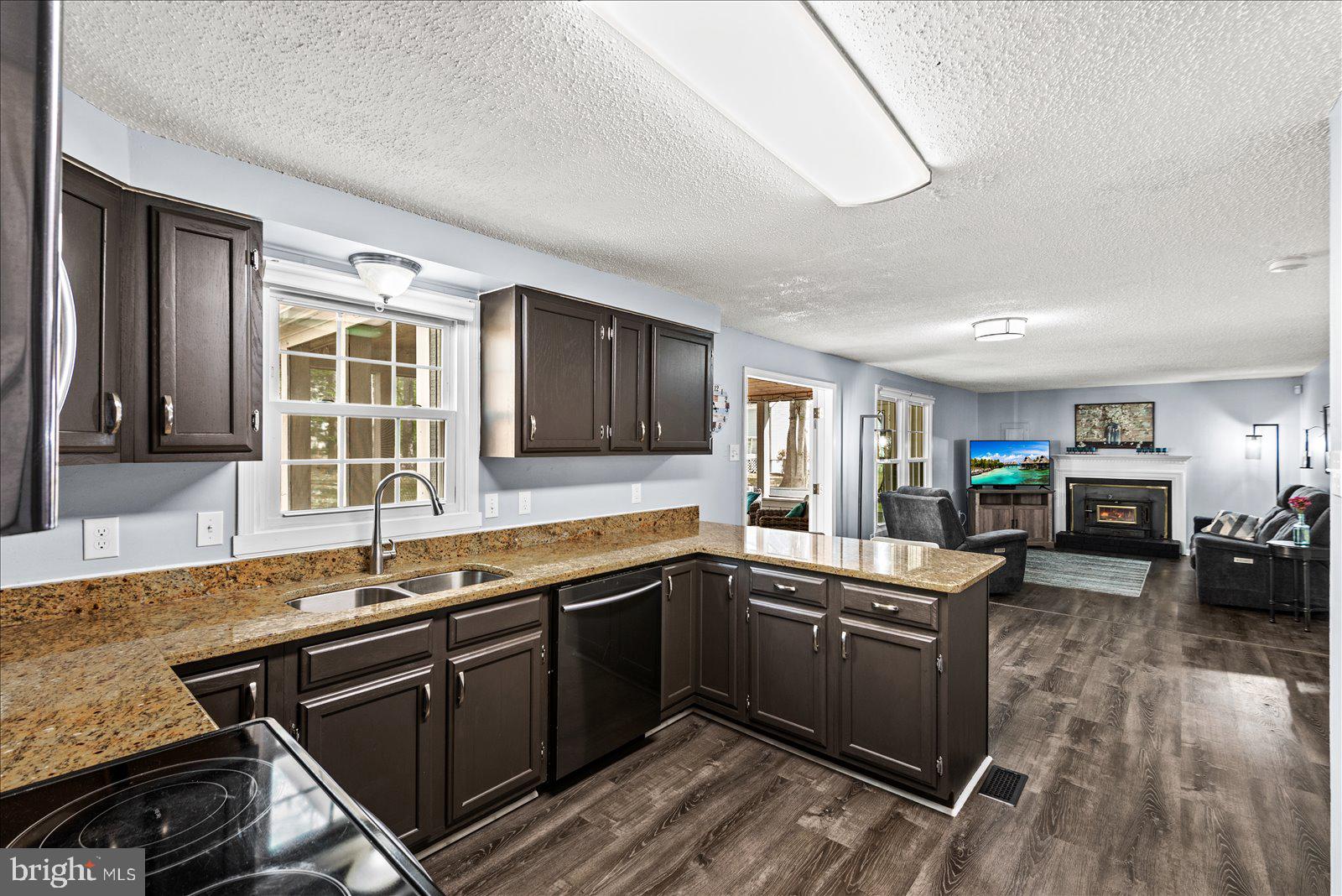 218 Victoria Drive Ruther Glen, VA 22546 - Photo 14 of 73