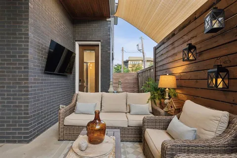 $870,000 | 4327 Cabell Drive, Dallas, TX 75204