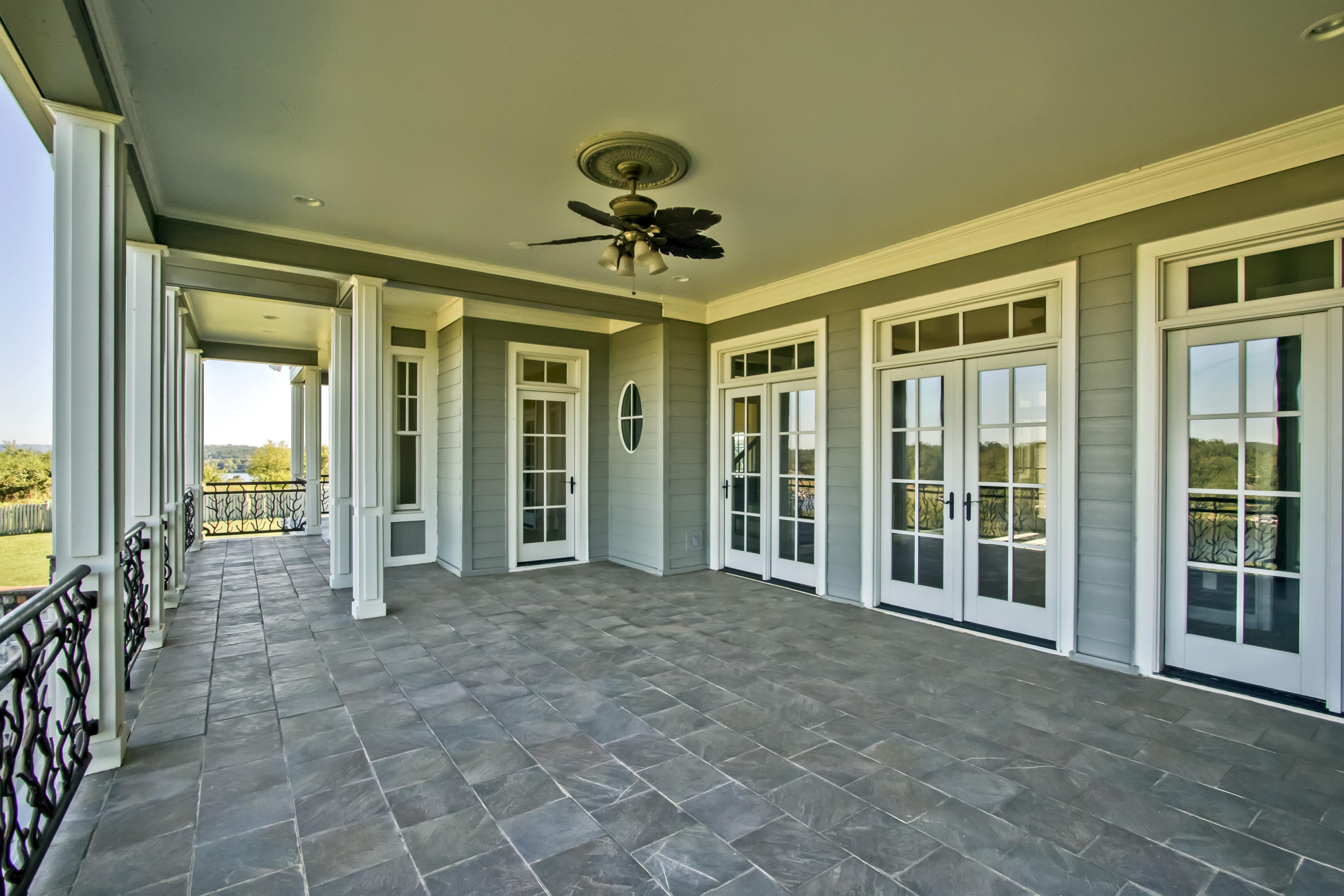 200 Thunder Road Vonore, TN 37885 - Photo 5 of 13 06_ThunderRoad_200_MainPorch01