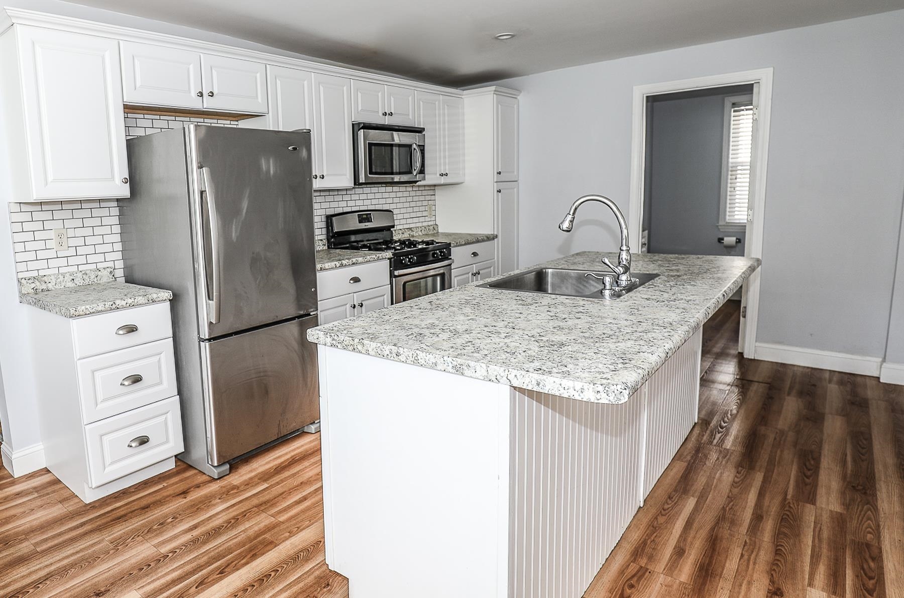 27 Blodget Street Manchester, NH 03104 - Photo 1 of 60