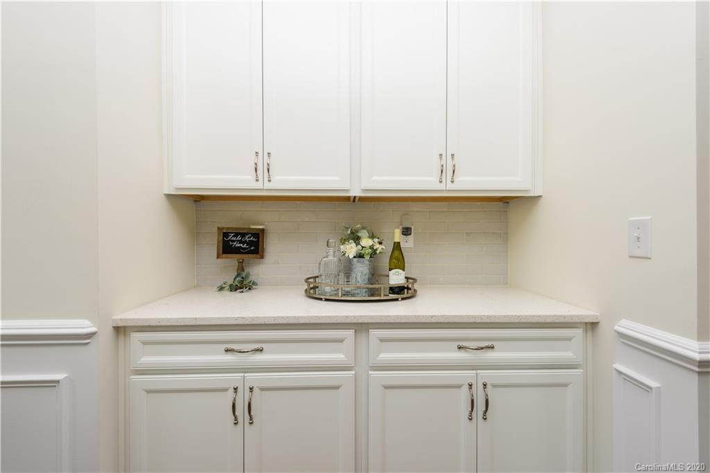 3036 Quinebaug Road Fort Mill, SC 29715 - Photo 7 of 36 Gallery Image 7