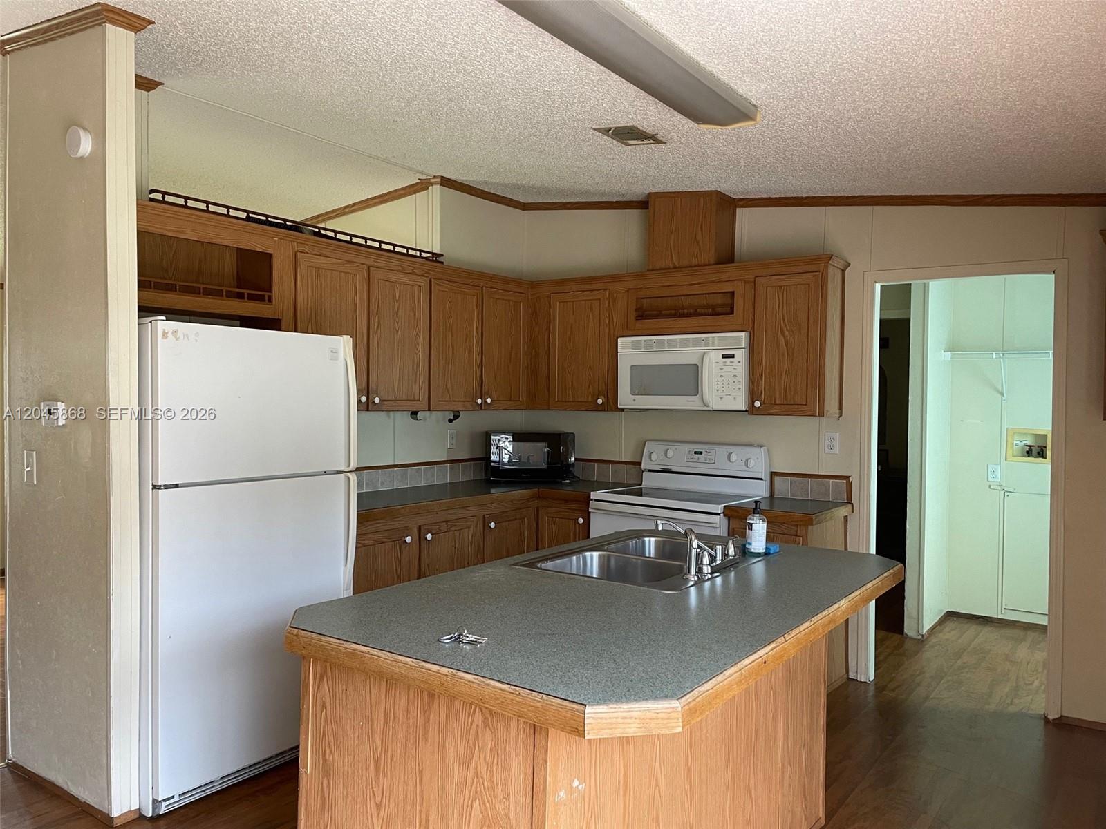 11864 Atlantic Circle, Unit H Boca Raton, FL 33428 - Photo 4 of 25