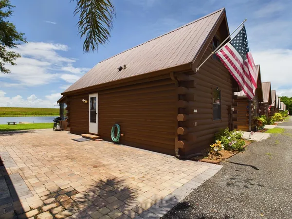$225,000 | 8348 Highway 441, Okeechobee, FL 34974