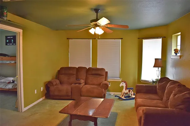 $340,000 | 311 Ridge Hollow Trail, Venus, TX 76084