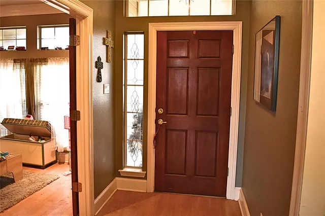 $340,000 | 311 Ridge Hollow Trail, Venus, TX 76084