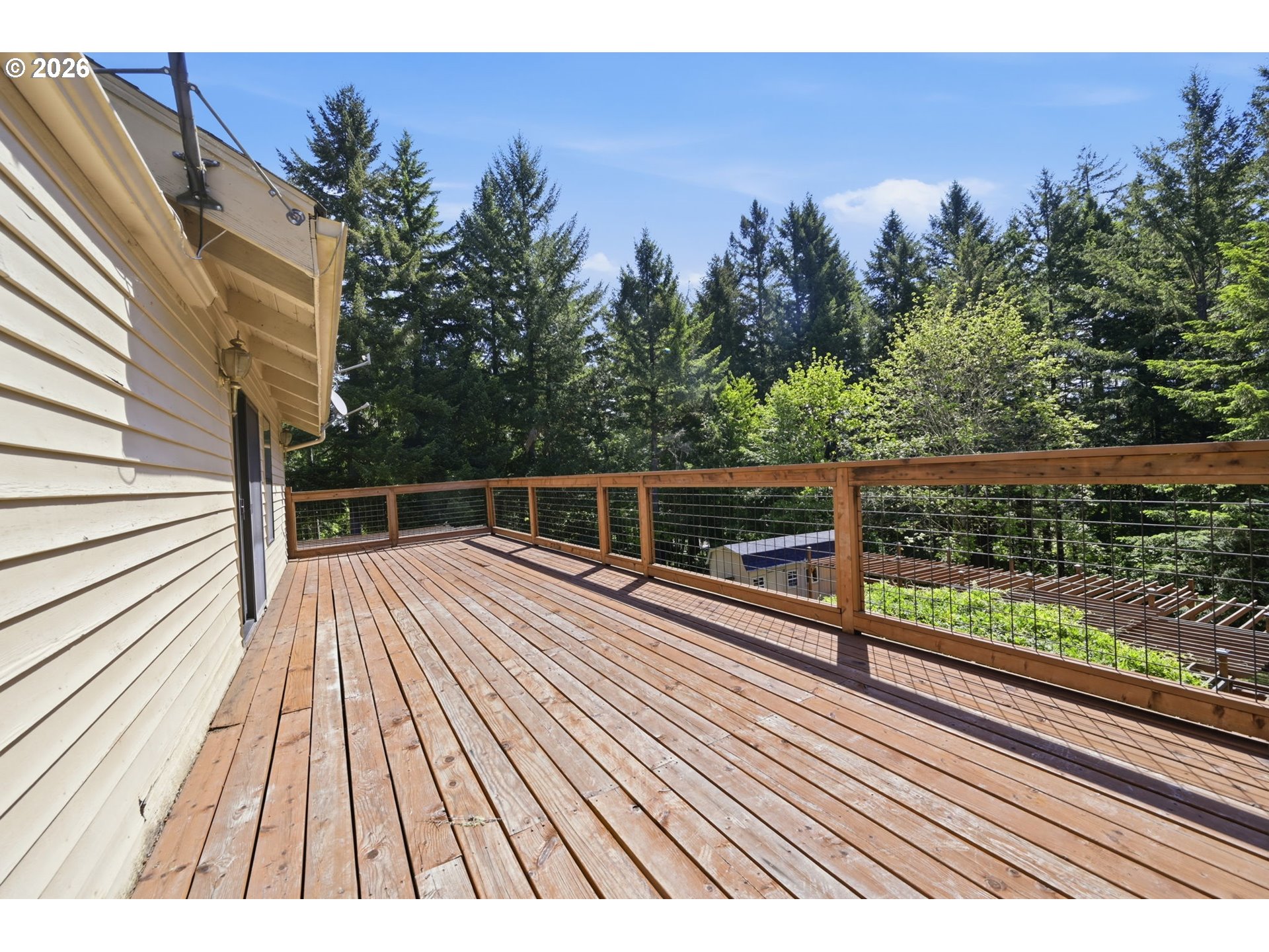 90966 Hill Road Springfield, OR 97478 - Photo 33 of 48 Deck